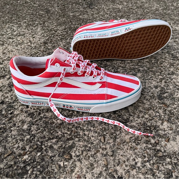 Where’s Waldo? Old Skool Vans - Picture 3 of 11